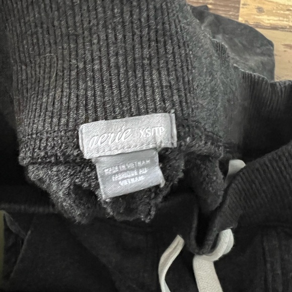 Light Weight Joggers - Picture 6 of 8